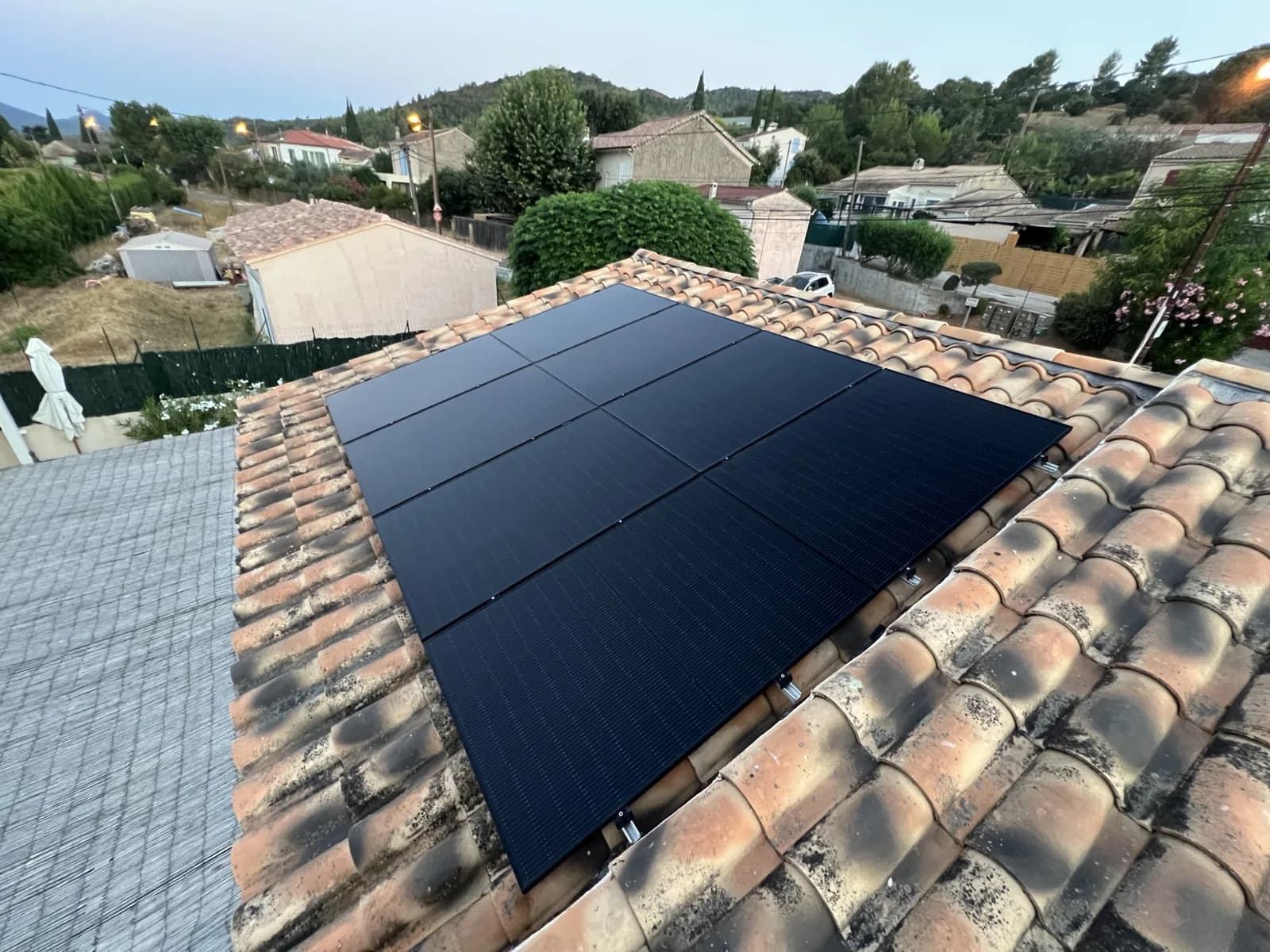 Installation de 4 kWc sur tuiles, Hyères, Var (83)