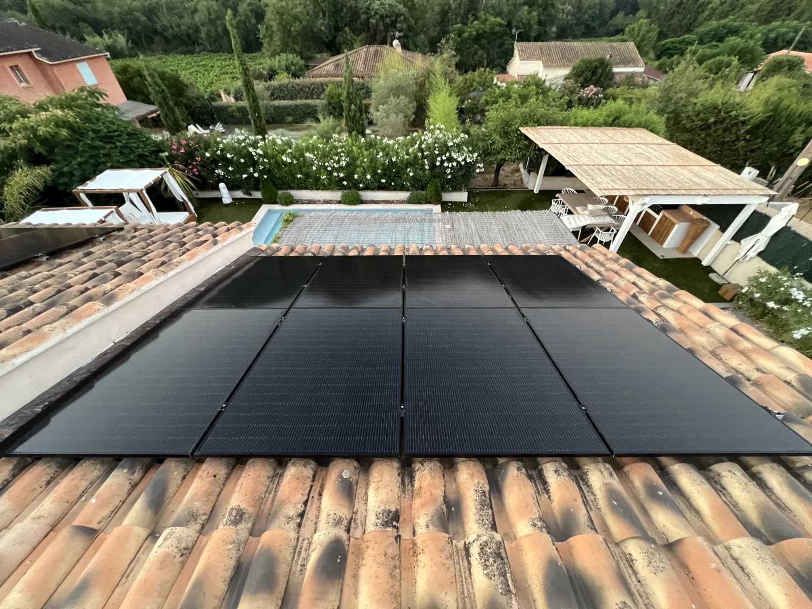 Installation de 4 kWc sur tuiles romanes, Hyères, Var (83)
