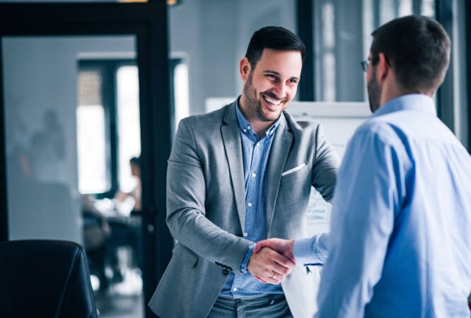 Passer au solaire et Planifier un rendez-vous avec un expert SOLAREN